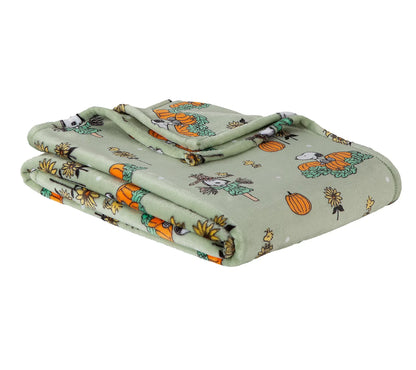 WarmHugs™ Peanuts Throw Blanket – Soft Plush for the Holidays